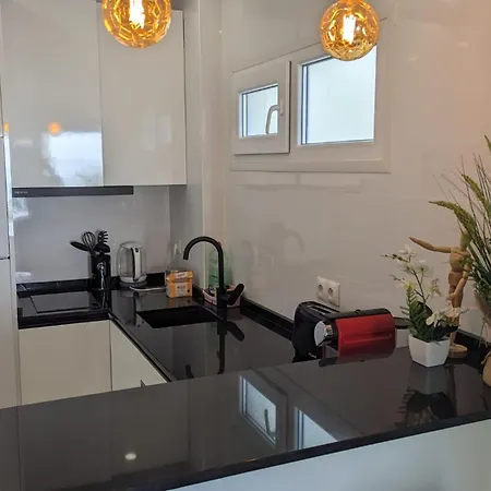 Comfortable In With Sea Views Marbella