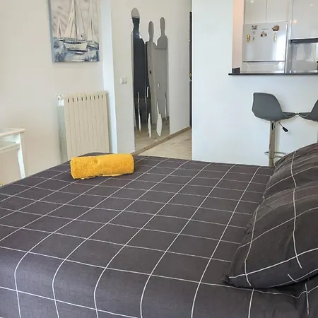 Апартаменты Comfortable In With Sea Views Марбелья