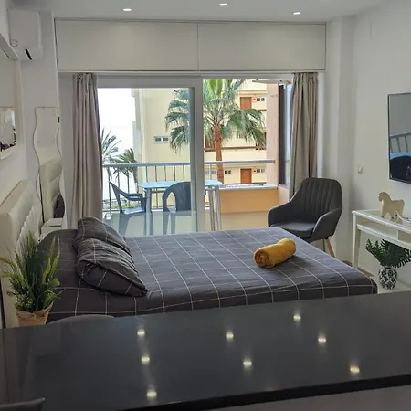 Comfortable In With Sea Views شقة