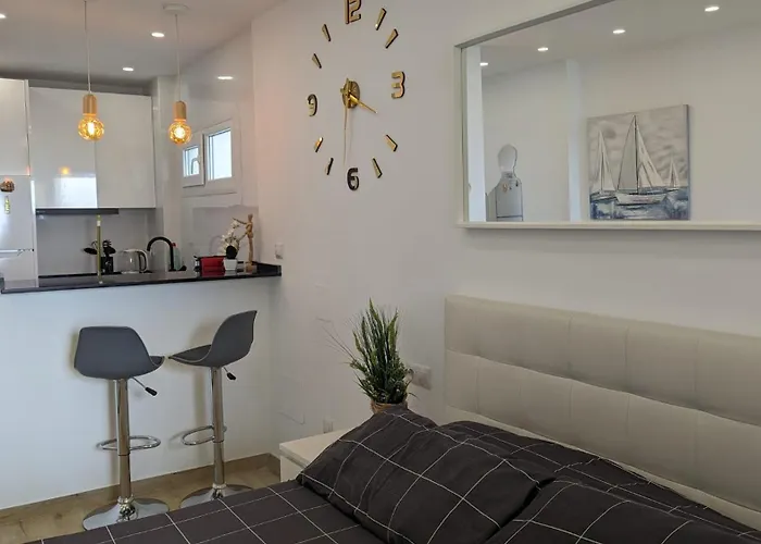 Appartement Comfortable In With Sea Views